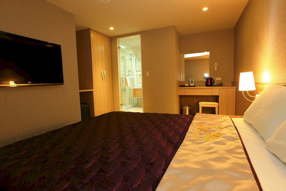 Colors Infinity Inn Taipei Bagian luar foto