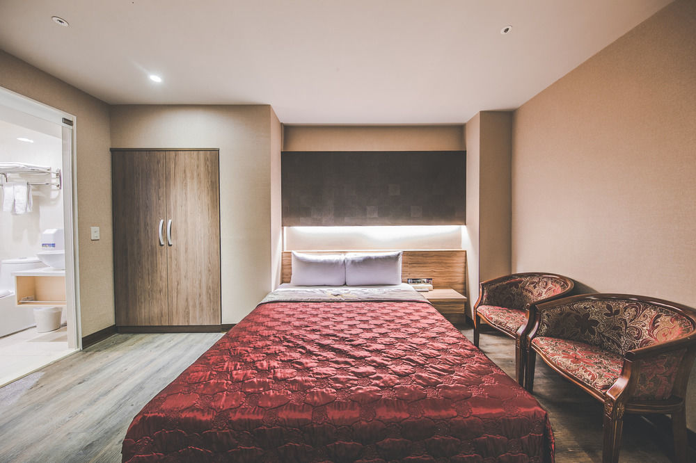 Colors Infinity Inn Taipei Bagian luar foto
